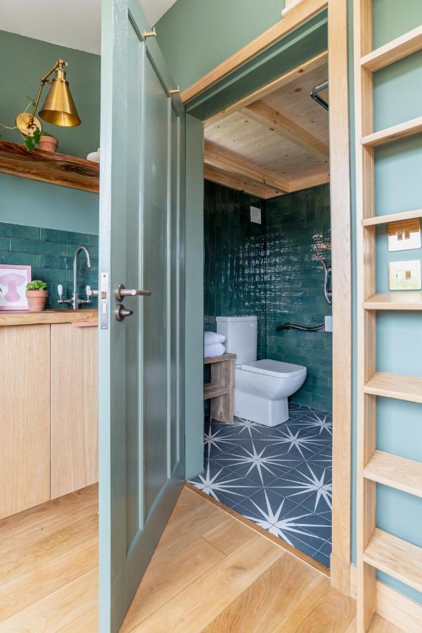 Alba - Charming Boutique Forest View Cabin With Hot Tub In Ballater Kültér fotó